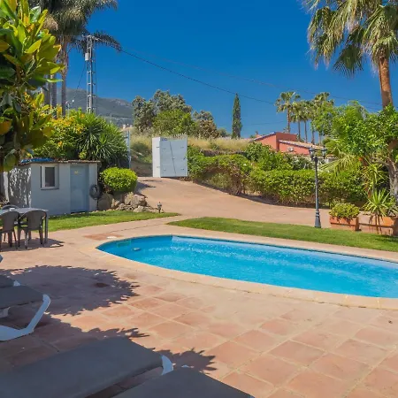 Cubo's Ciruelos Holiday home